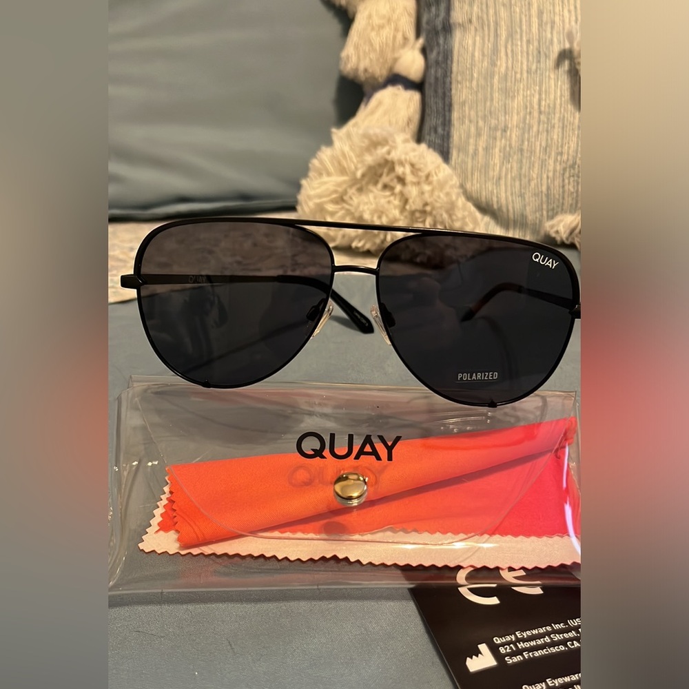 BUNDLE - Picture 2 of 7